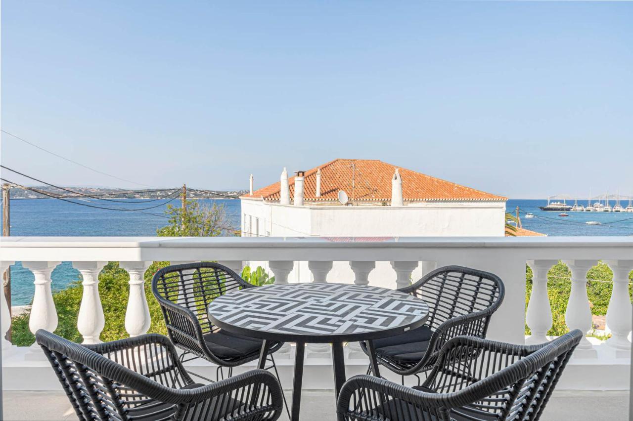 Pearl House - Luxurious New Beach Villa In Spetses Stunning View Ligoneri ภายนอก รูปภาพ