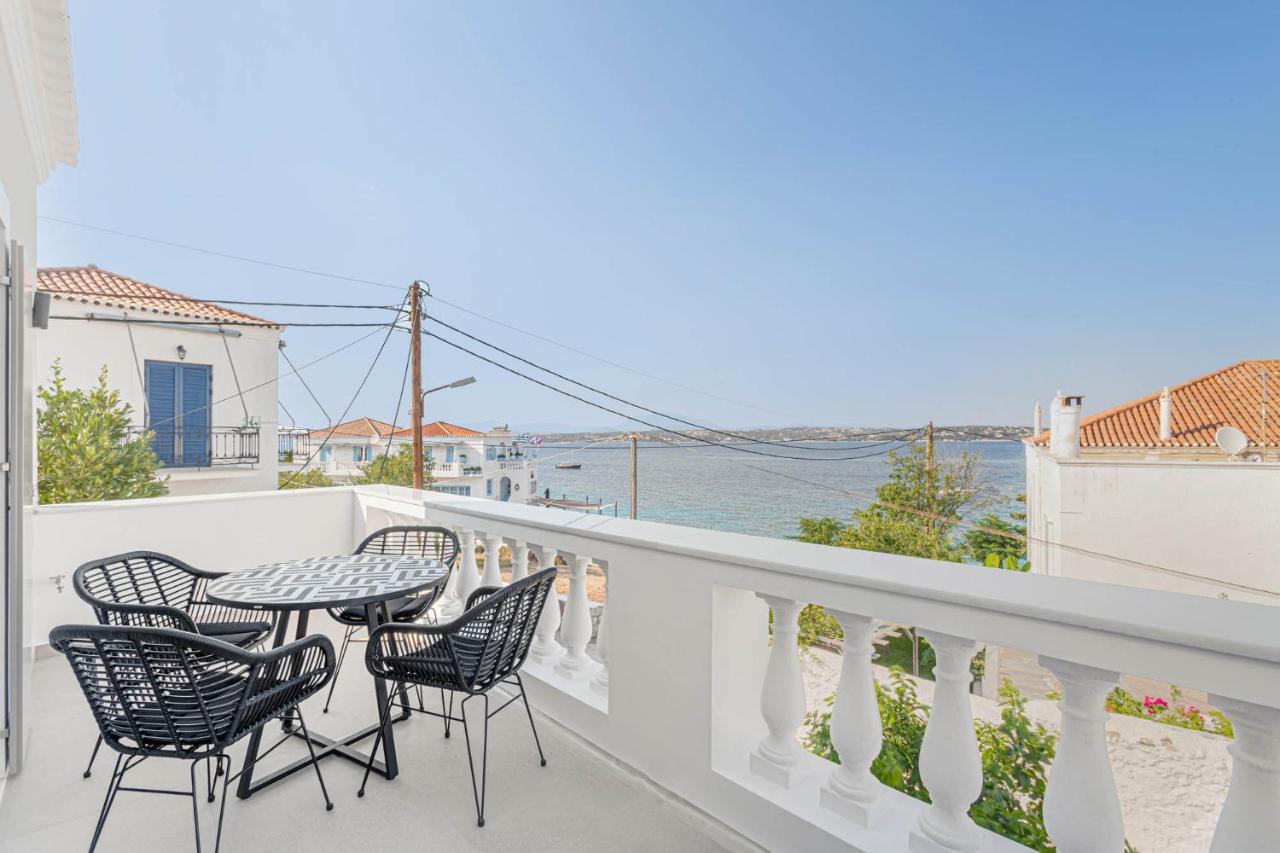 Pearl House - Luxurious New Beach Villa In Spetses Stunning View Ligoneri ภายนอก รูปภาพ